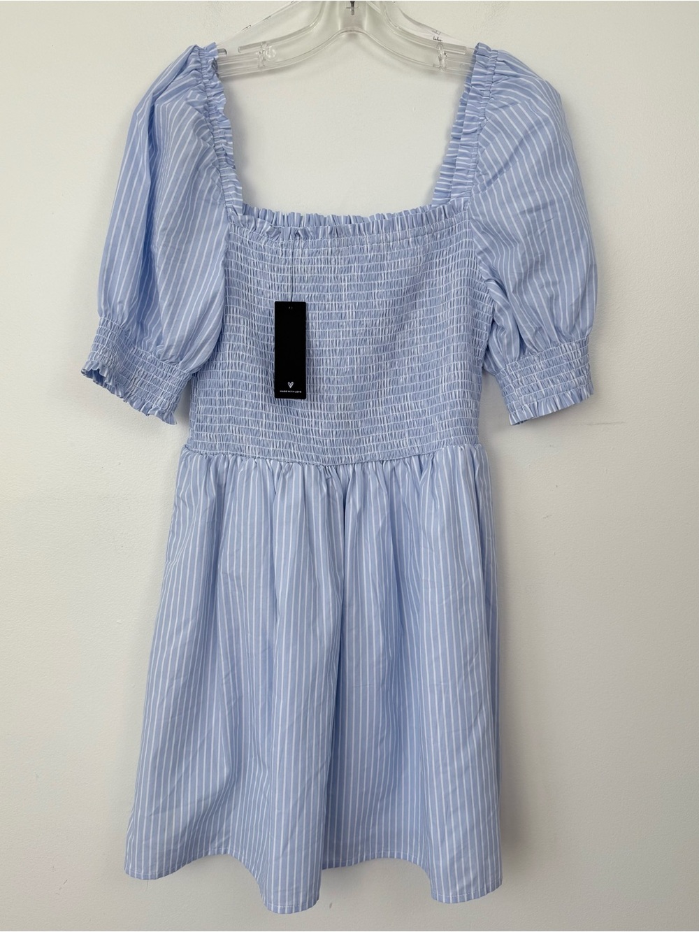 NWT Seaside Soiree Blue Striped Smocked Puff Sleeve Skater Dress Medium - Picture 2 of 6